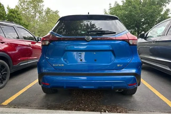 $16995 : Nissan Kicks 2022 SV 4dr Cro image 5