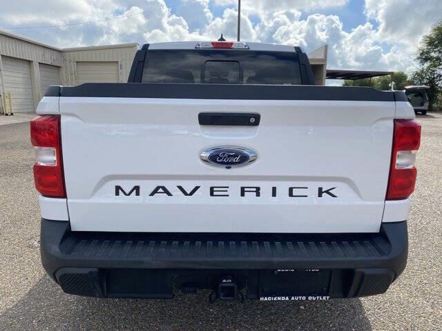 $27588 : 2022 Maverick Lariat image 4