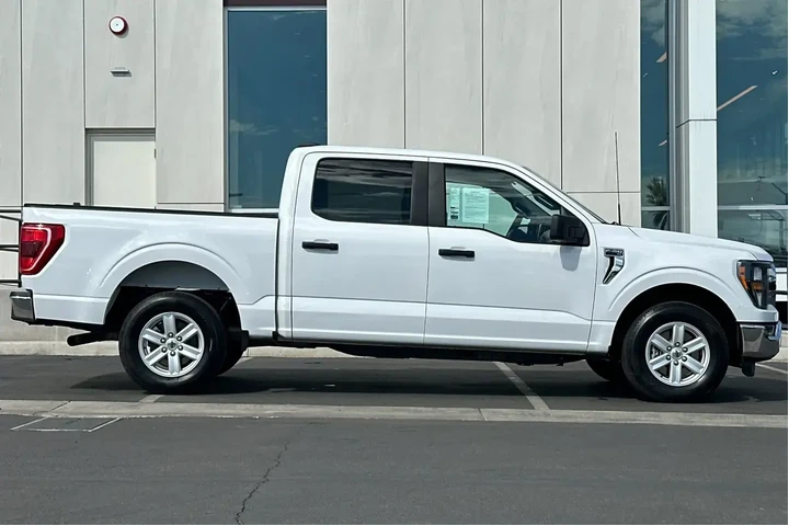 $29900 : Ford F-150 2023 4x2 XLT 4dr image 2