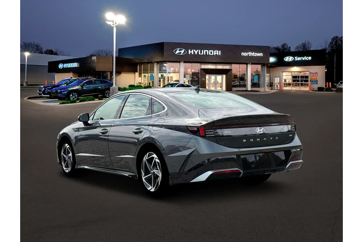 $29212 : Hyundai SONATA 2026 SEL Spor image 5