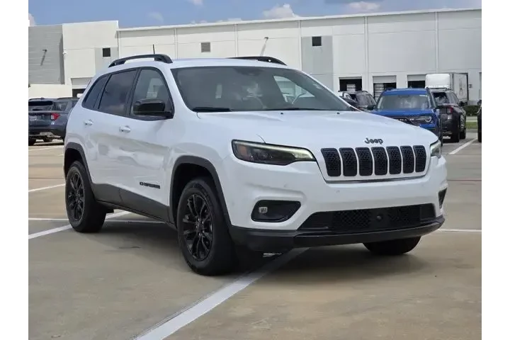 $20500 : Jeep Cherokee 2023 4x4 Altit image 3