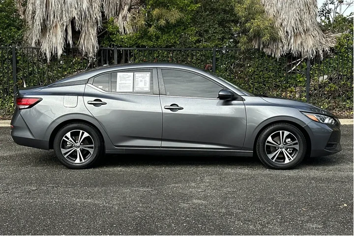 $14489 : Nissan Sentra 2022 SV 4dr Se image 2