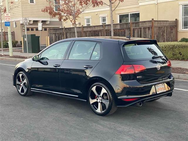 $14988 : 2015 Golf GTI SE image 8