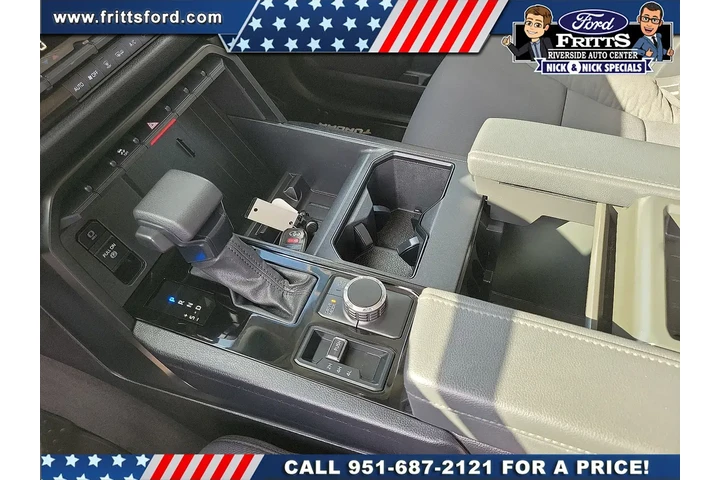 $39947 : Toyota Tundra 2023 4x4 SR5 4 image 8