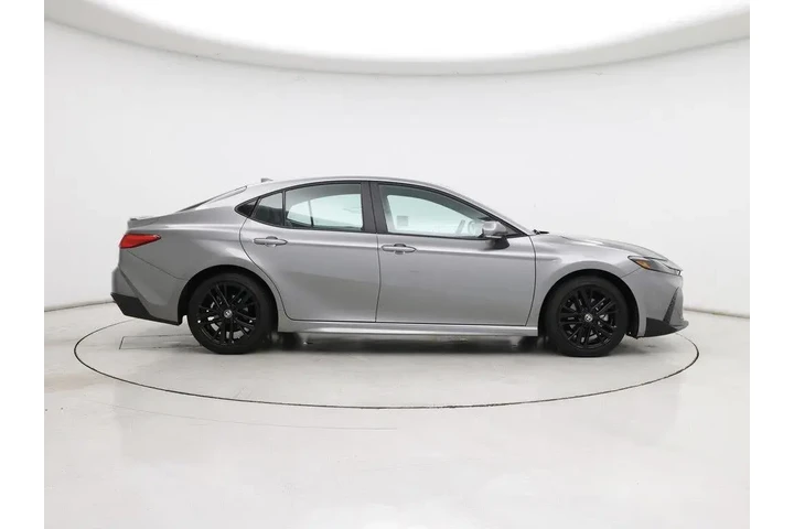 $32998 : Toyota Camry 2025 SE 4dr Sed image 7