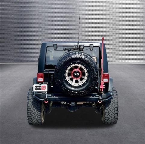 $28748 : 2017 Wrangler Unlimited Rubic image 6