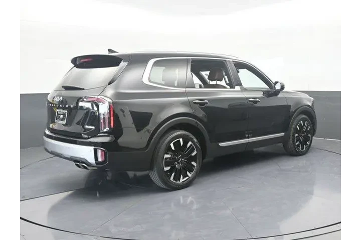$33891 : Kia Telluride 2023 SX 4dr SU image 6