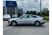 $26680 : Hyundai SONATA 2025 SE 4dr S thumbnail