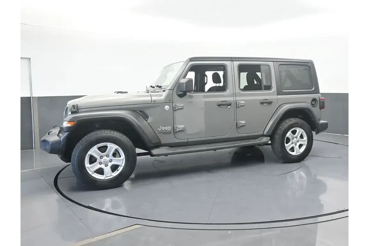 $18995 : Jeep Wrangler Unlimited 2020 image 2