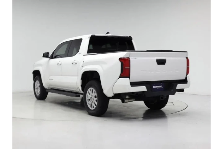 $34998 : Toyota Tacoma 2024 4x2 SR5 4 image 2