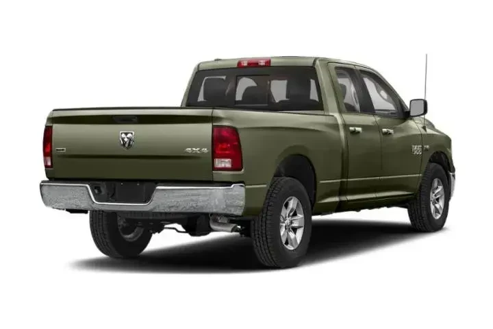 Ram 1500 Classic 2021 4x2 SL image 2