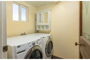 $2750 : 3 bedroom house available thumbnail