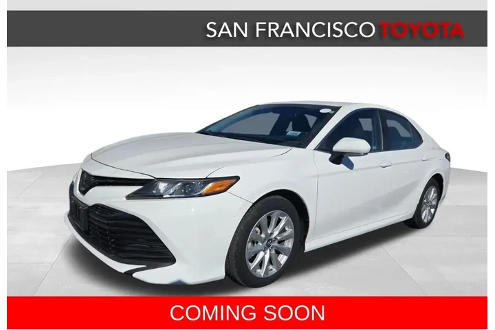 $22990 : 2018 Camry LE image 2
