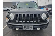 $10323 : Jeep Patriot 2016 4x4 Latitu thumbnail