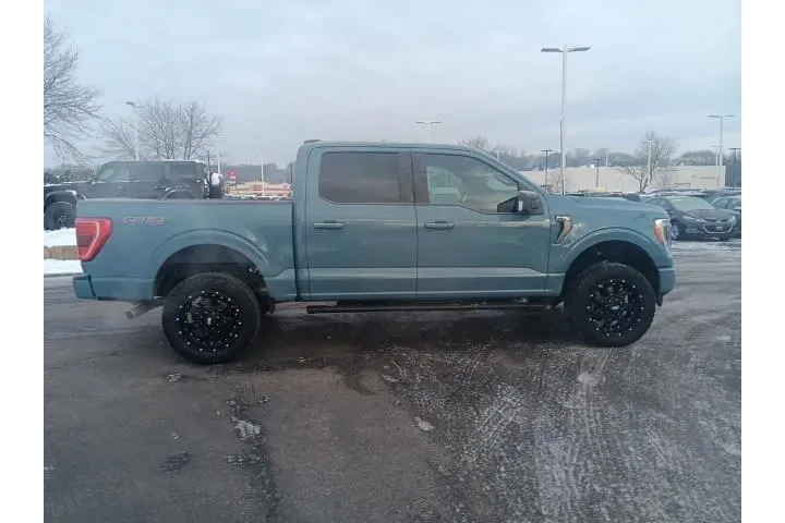 $39900 : Ford F-150 2023 4x4 XLT 4dr image 4