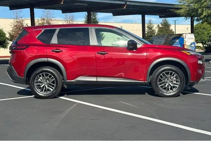 $16995 : Nissan Rogue 2023 S 4dr Cros image 10