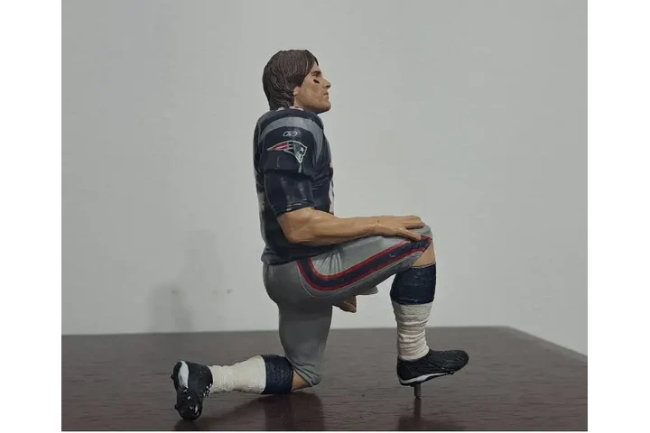 $1850 : FIGURA INCADA JUGADOR DE NFL T image 4