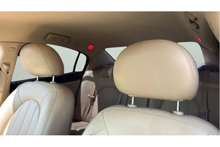 $8754 : Buick Lucerne 2011 CXL 4dr S image 7