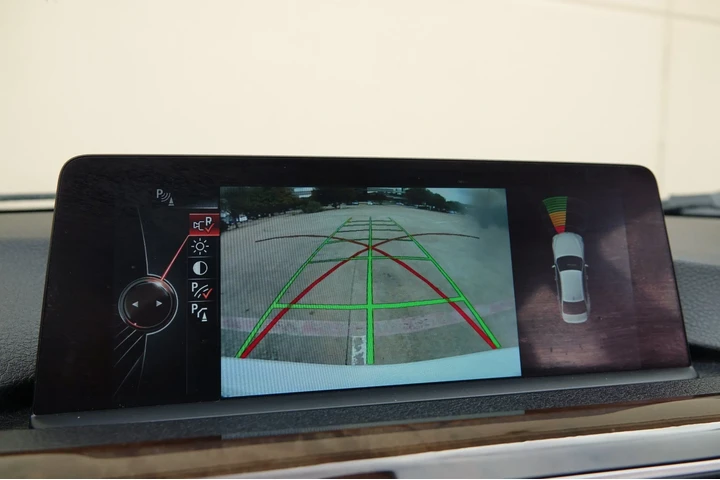 $12490 : 2016 BMW 328i image 10