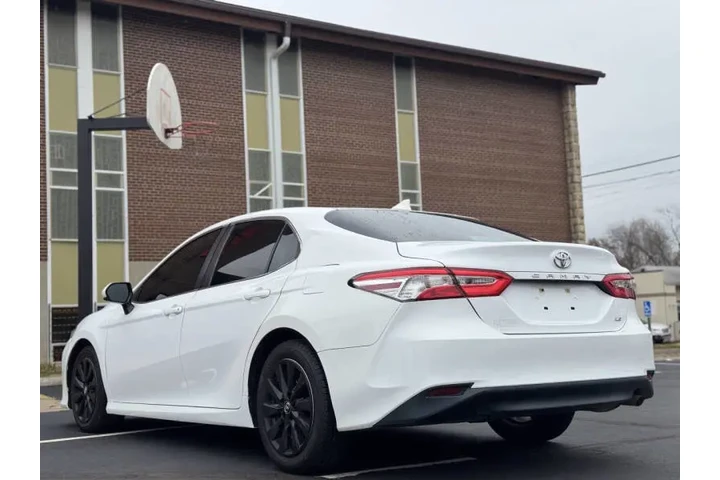 $17999 : 2020 Camry LE image 6