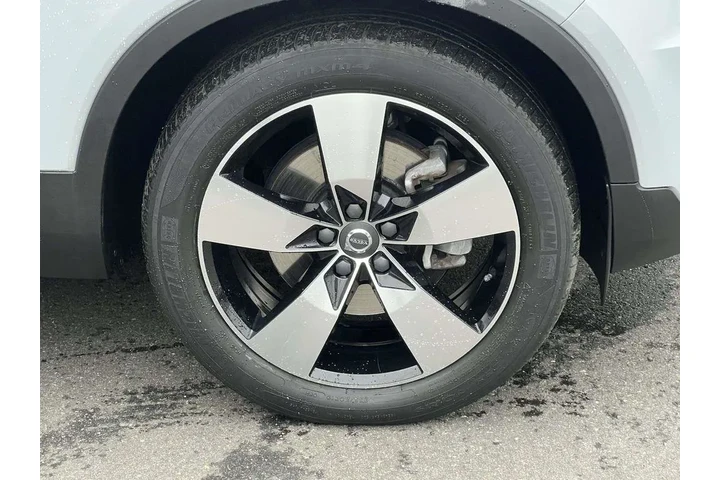 $23992 : Volvo XC40 2021 AWD T5 Momen image 7