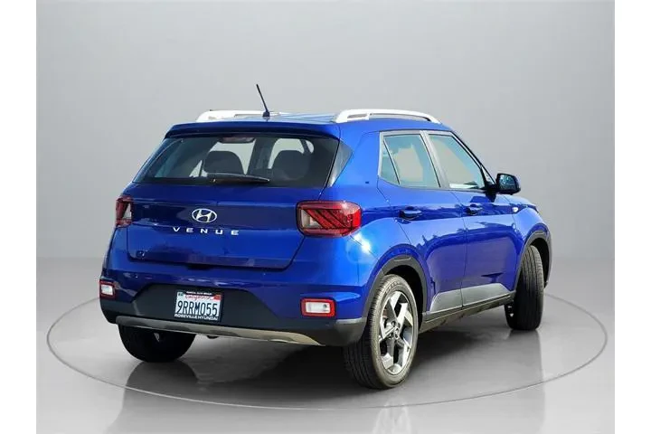 $19993 : Hyundai VENUE 2025 Limited 4 image 8