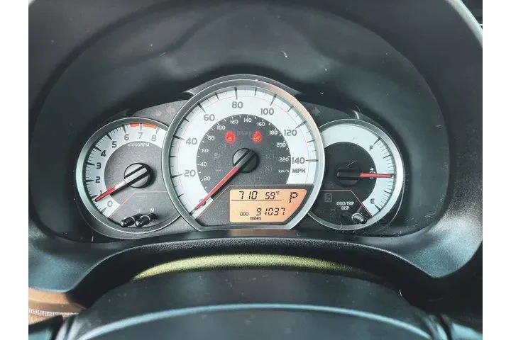 $9997 : Toyota Yaris 2012 L 4dr Hatc image 10