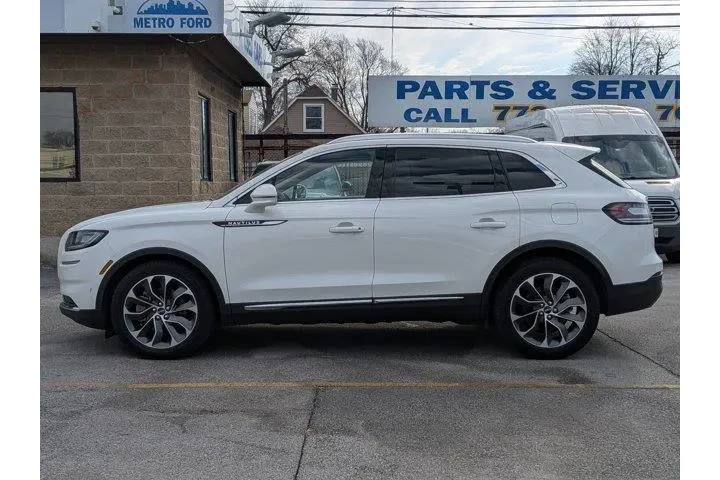 $31384 : Lincoln Nautilus 2022 AWD Re image 7