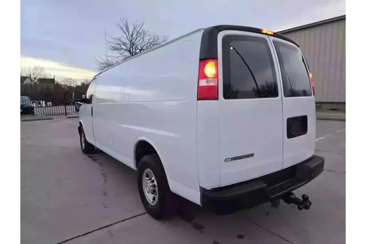 $22999 : 2019 CHEVROLET EXPRESS 2500 C image 7