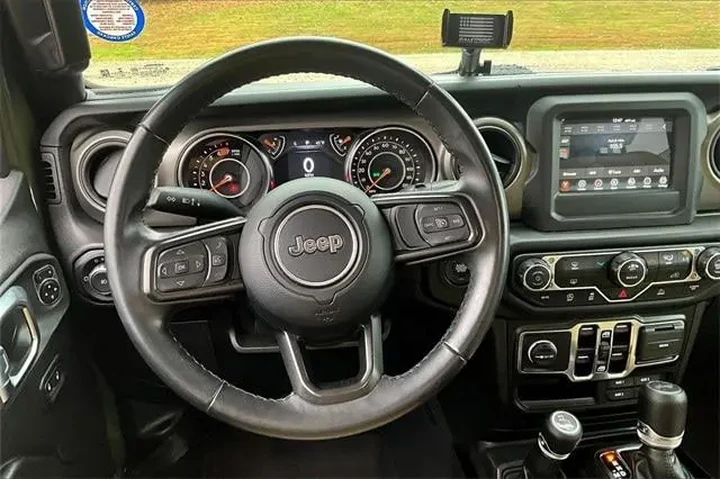 $28989 : Jeep Wrangler Unlimited 2022 image 5