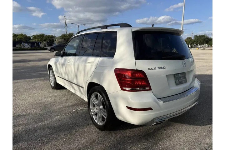 $10995 : 2015 Mercedes-Benz GLK GLK 350 image 9