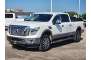 Nissan Titan XD 2016 4x2 S 4 thumbnail