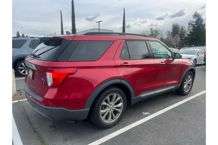 $26988 : Ford Explorer 2021 XLT 4dr S image 6