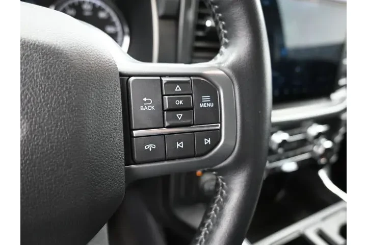 $37630 : Ford F-150 2022 4x4 XL 4dr S image 7