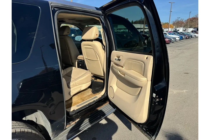 $4980 : 2007 Escalade ESV AWD 4dr image 9