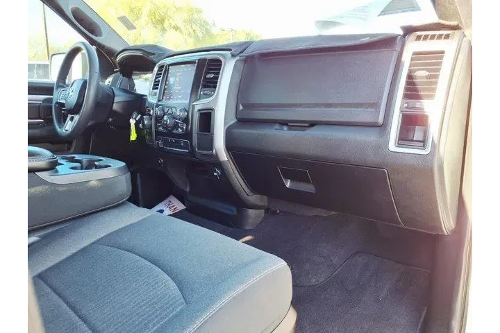 $27984 : Ram 1500 Classic 2021 4x2 SL image 10