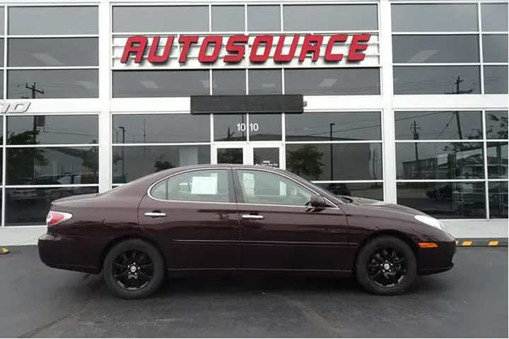 $5999 : 2003 ES 300 image 1