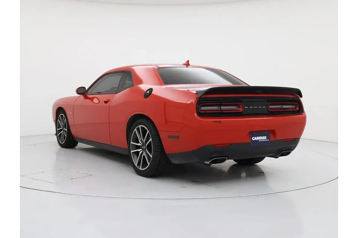 $33998 : Dodge Challenger 2022 R/T 2d image 2