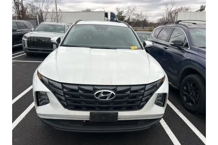 $18977 : Hyundai TUCSON 2022 AWD SEL image 1