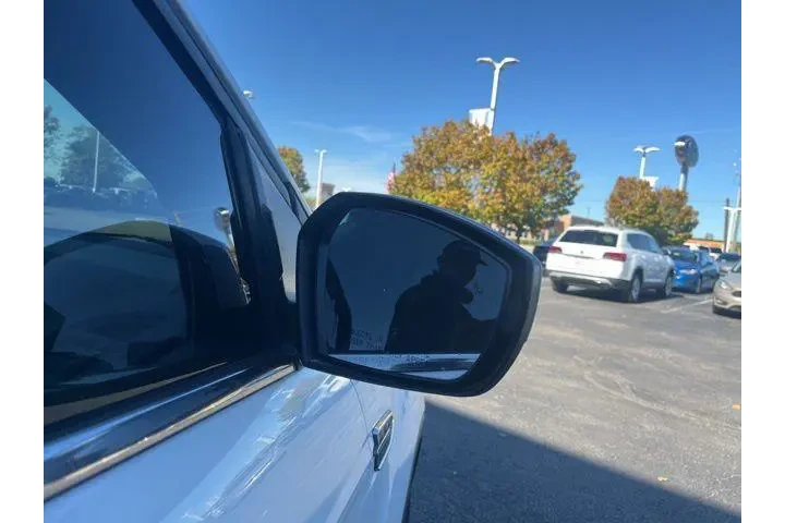 $14474 : Ford Escape 2019 SE 4dr SUV image 4