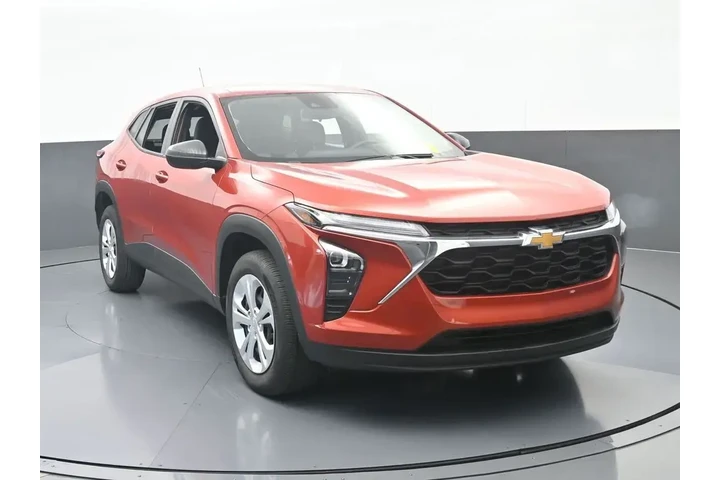 $16725 : Chevrolet Trax 2024 LS 4dr C image 9
