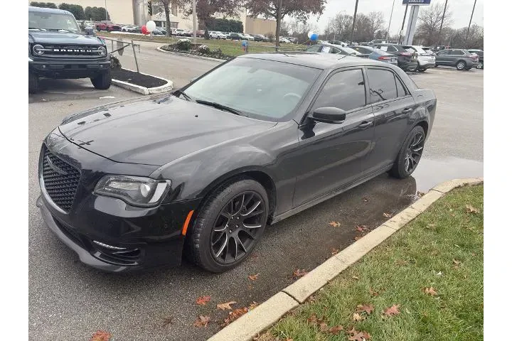 $25000 : Chrysler 300 2022 Touring L image 2