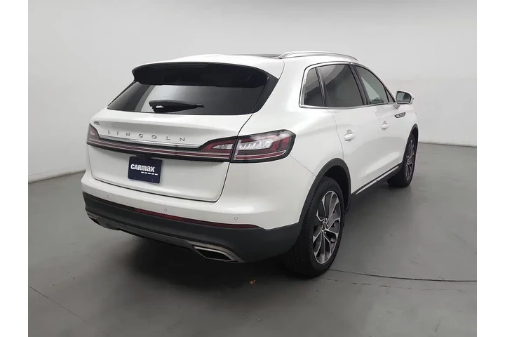 $36998 : Lincoln Nautilus 2022 AWD Re image 5