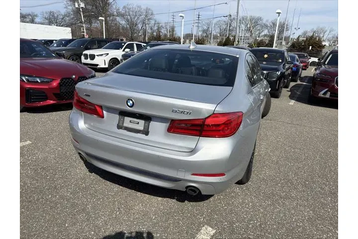 $22943 : BMW 5 Series 2019 AWD 530i x image 6