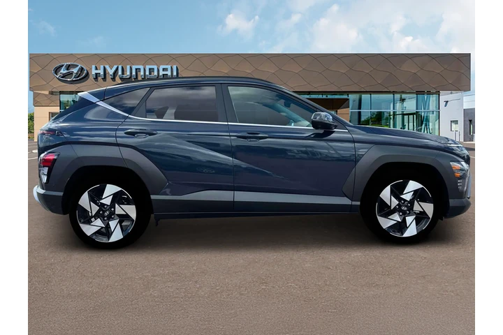 $28990 : Hyundai KONA 2025 Limited 4d image 9