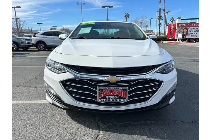 $23995 : Chevrolet Malibu 2024 LT 4dr image 2