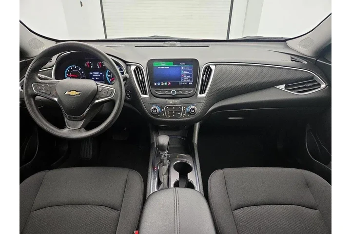 $21998 : Chevrolet Malibu 2024 LT 4dr image 9