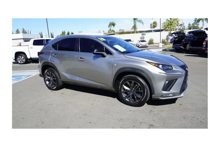 $21100 : 2018 NX 300 F SPORT SUV 4D image 4