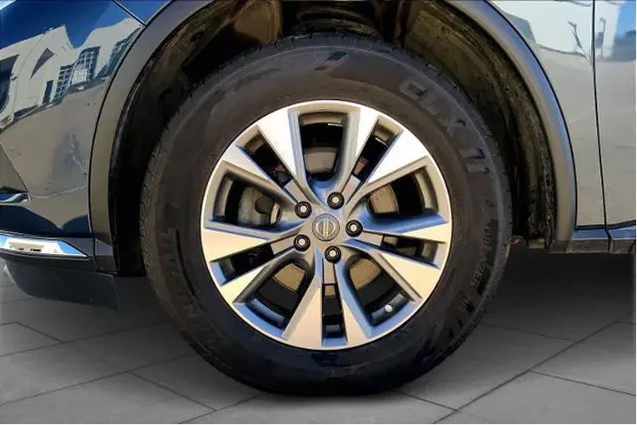 $11355 : Nissan Murano 2015 S 4dr SUV image 10