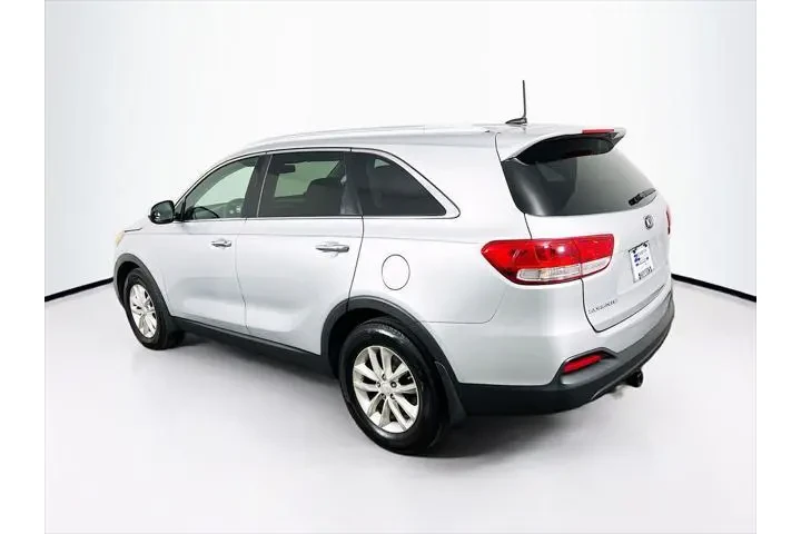 $10750 : Kia Sorento 2016 L 4dr SUV image 5